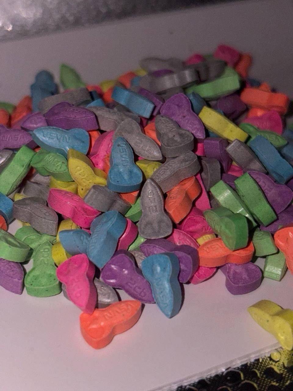 2C-B CAPSULES