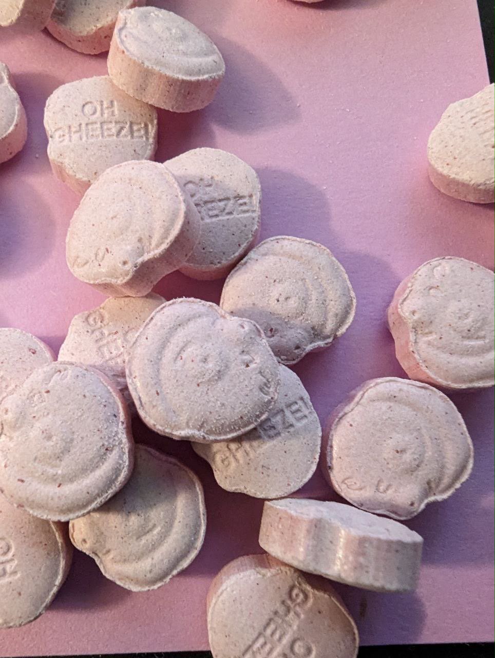 Ecstasy/XTC/MDMA capsules/ presses - Image 5
